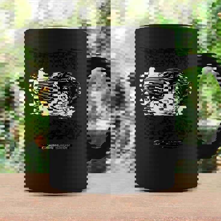 ダッジ・チャレンジャー・ブラック・ゴースト、デトロイト・レジェンド コーヒーマグ ギフトのアイデア