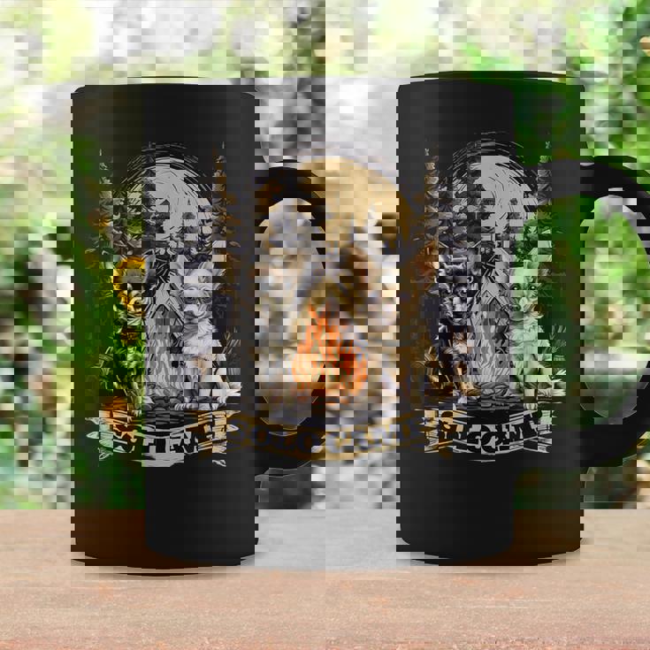 チワワ 面白いtシャツ 犬 キャンプ かわいい メンズ 子供 おもしろ 服 グッズ ネタ ソロキャンプ コーヒーマグ ギフトのアイデア