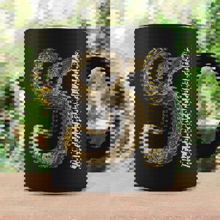 テキサス・ガラガラヘビ・クロタラス・アトロックス・アダマンテウス コーヒーマグ ギフトのアイデア