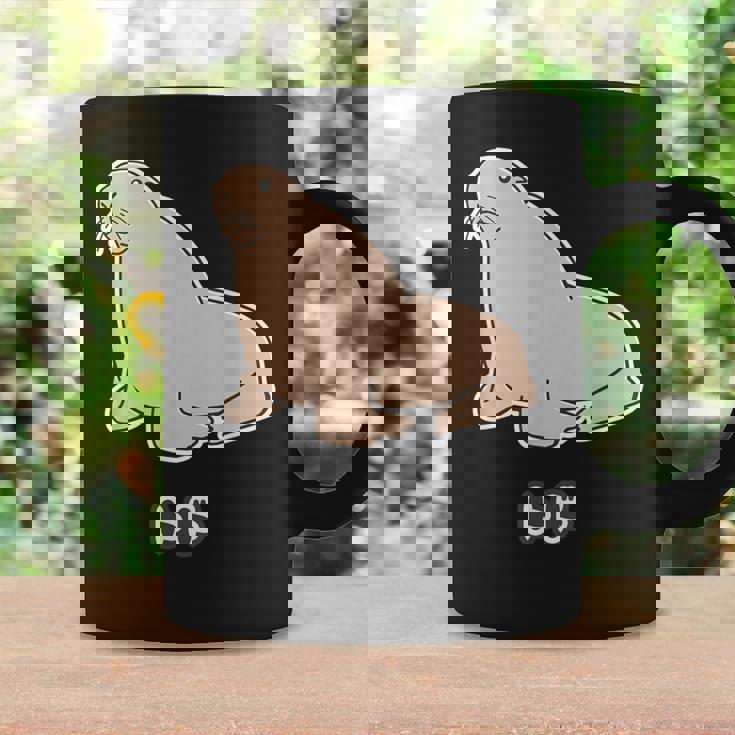 トド《ビッグ プリント》【どうぶつフレンズ】海・水族館の生き物 ゆるくてかわいい キャラクター イラスト コーヒーマグ ギフトのアイデア