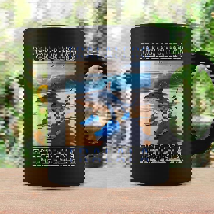 トララレロトララーラ-イタリアンブレインロットミーム コーヒーマグ ギフトのアイデア