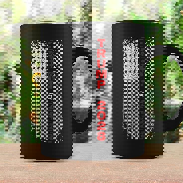 ドナルド・トランプ 2028 アメリカを取り戻す 選挙 アメリカ国旗 コーヒーマグ ギフトのアイデア