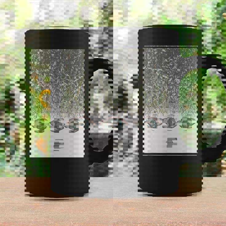 ドリームコアウィアードコア服エステティックコーンフィールドアイズ コーヒーマグ ギフトのアイデア