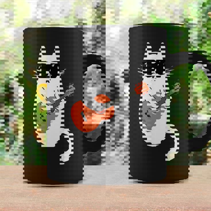 ネコとギター 猫とサングラス ネコ好き 猫飼い アコースティックギター エレキギター 音楽家 バンド ネコ 猫 コーヒーマグ ギフトのアイデア