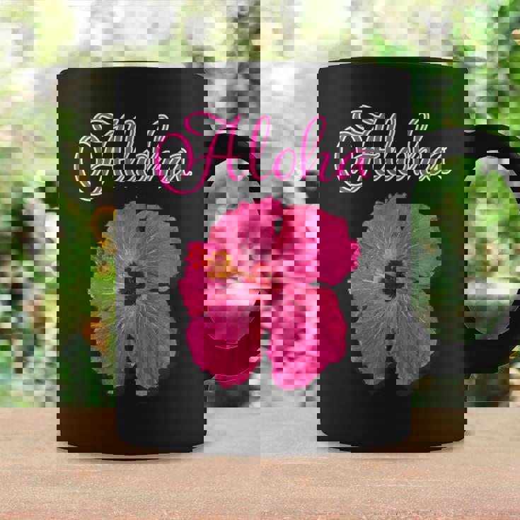 ハイビスカス Aloha アロハ《赤》（ハワイ・南国・フラダンス）夏【ビューティフル フラワー】キュート デザイン コーヒーマグ ギフトのアイデア