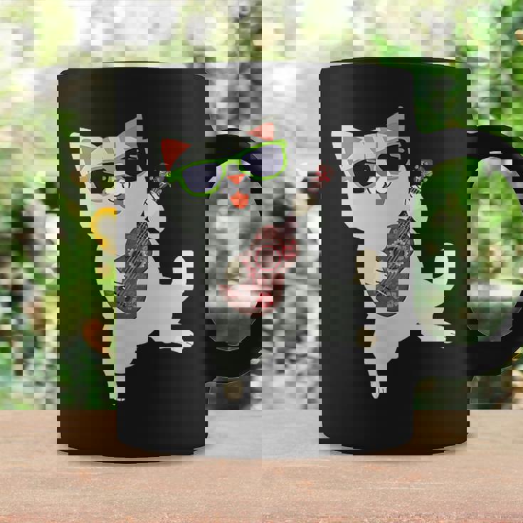 ハワイアンウケ猫遊びウクレレバッジポケット コーヒーマグ ギフトのアイデア