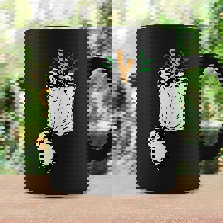 パンダのポケットに入ったパンダ コーヒーマグ ギフトのアイデア