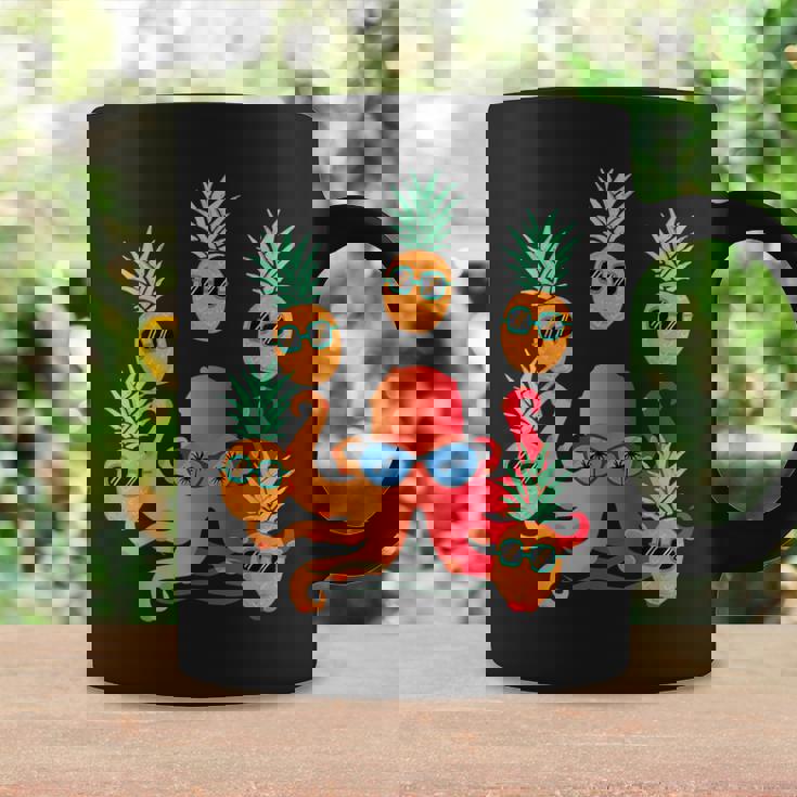 ファニー クール オレンジ タコ ジャグリング パイナップル コーヒーマグ ギフトのアイデア