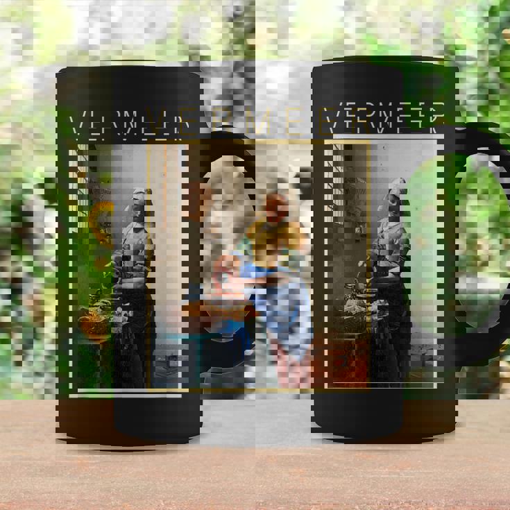 フェルメール 面白いtシャツ アート 牛乳を注ぐ女 絵画 メンズ レディース 面白い 服 美術 油彩画 コーヒーマグ ギフトのアイデア