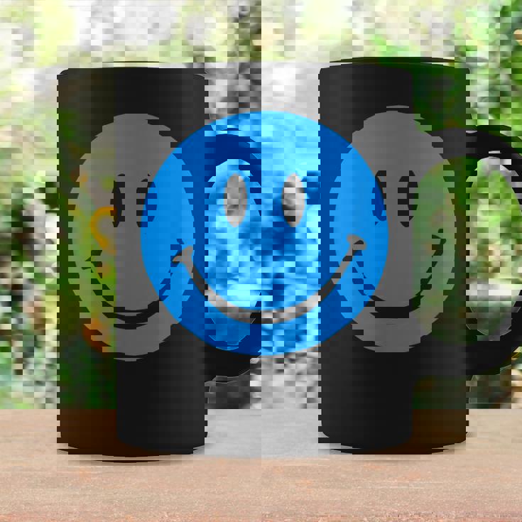 ブルースマイリーフェイス レトロブルーハッピーフェイス コーヒーマグ ギフトのアイデア
