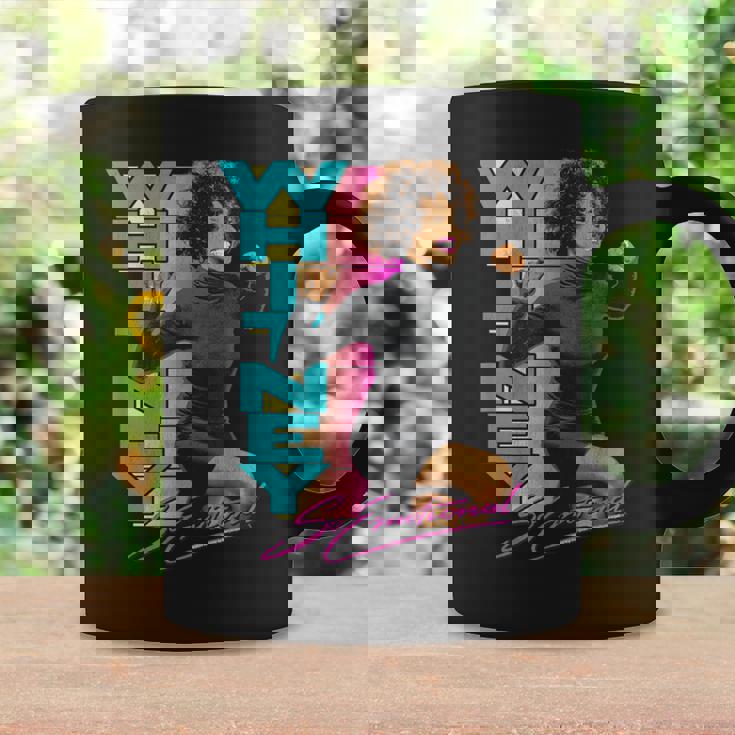 ホイットニー・ヒューストン・とても感情的 コーヒーマグ ギフトのアイデア