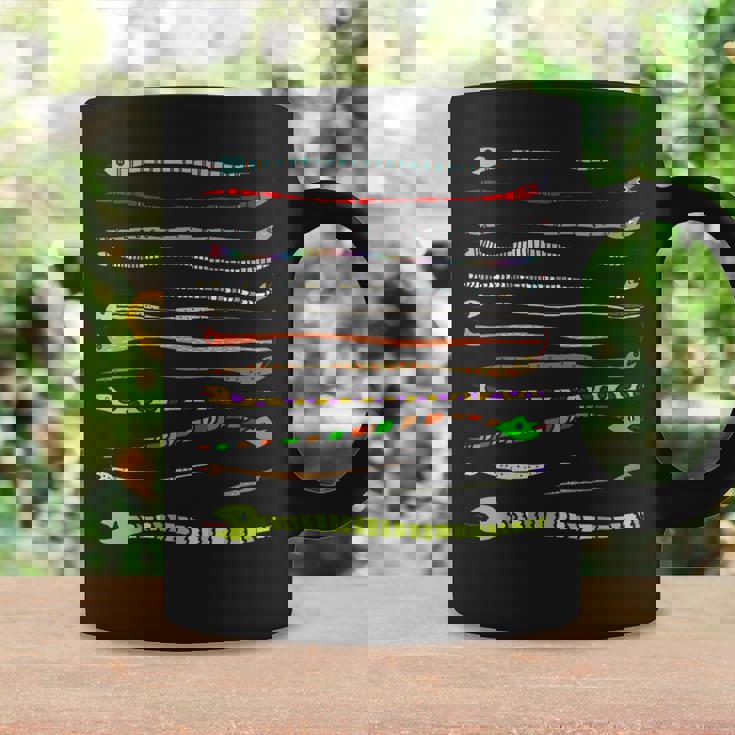 ボーダー カラフル Pop 爬虫類 かわいい オリジナル ヘビ柄 手描き フロント ボーダー イラスト おもしろ コーヒーマグ ギフトのアイデア