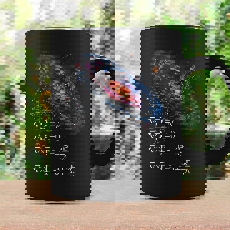 マクスウェルの方程式 物理学 相対性理論 数学 数学 コーヒーマグ ギフトのアイデア