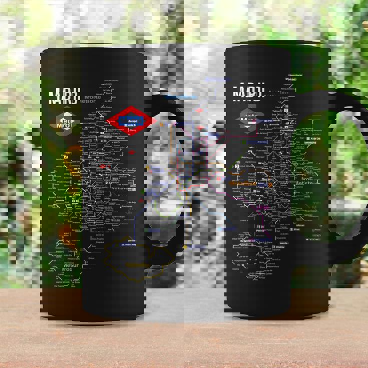 マドリード スペイン メトロ 地下鉄 電車地図 ギフト コーヒーマグ ギフトのアイデア