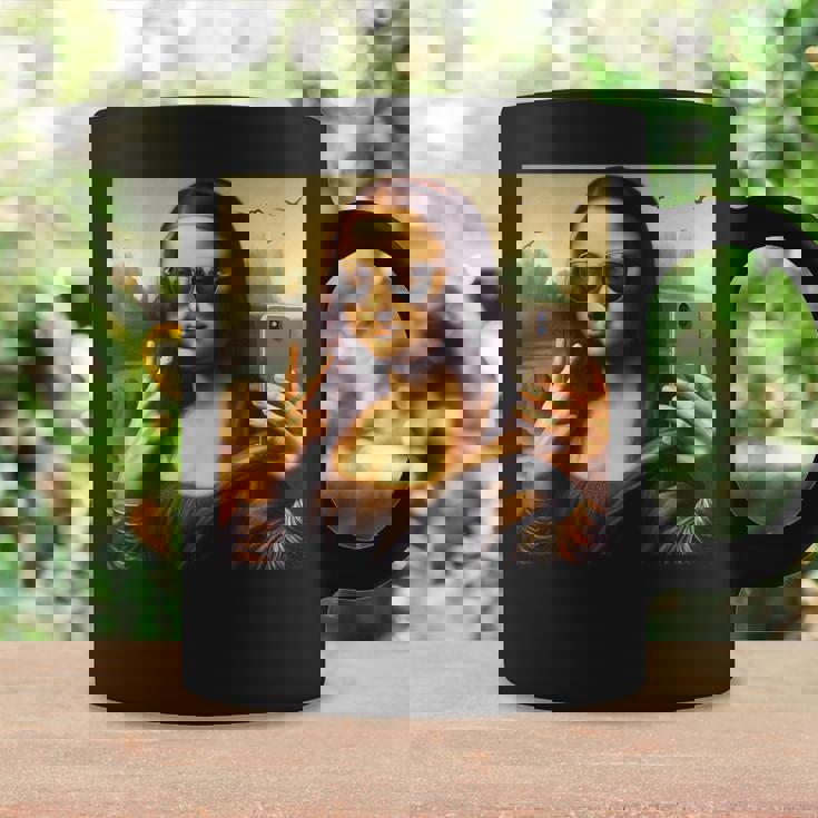 モナリザ・サングラスとセルフィー コーヒーマグ ギフトのアイデア