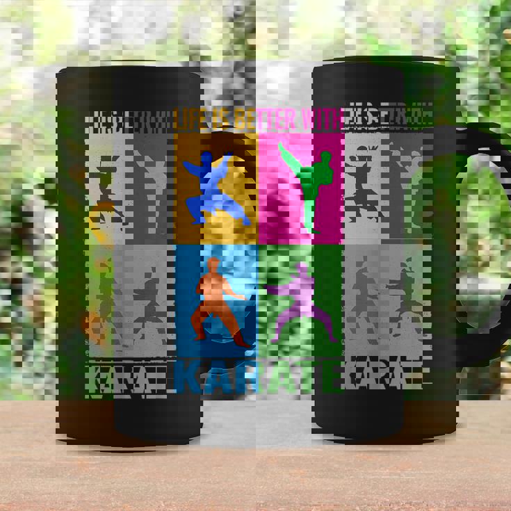 ライフ・イズ・ベター・格闘技と日本の戦闘空手 コーヒーマグ ギフトのアイデア