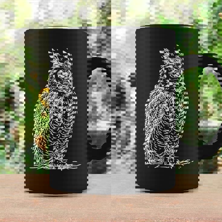 ラインアート 鳥・鳥類学者 オオツノフクロウ コーヒーマグ ギフトのアイデア