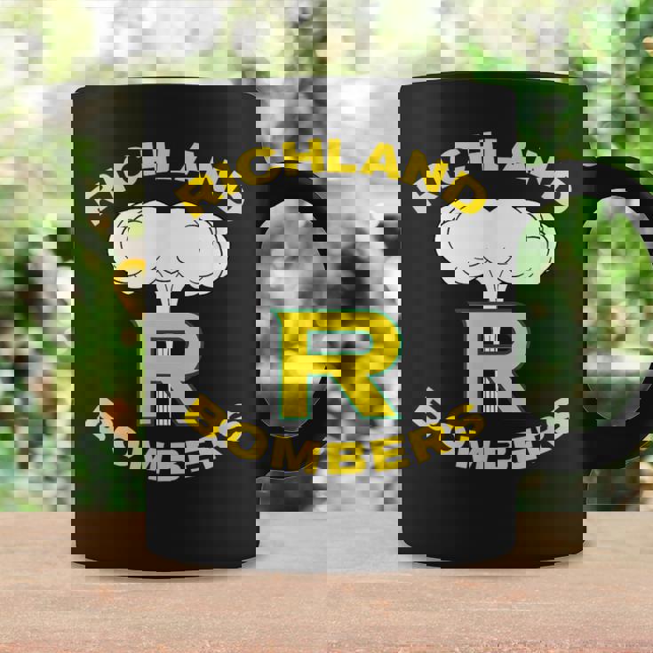 リッチランド・ボンバーズ コーヒーマグ ギフトのアイデア