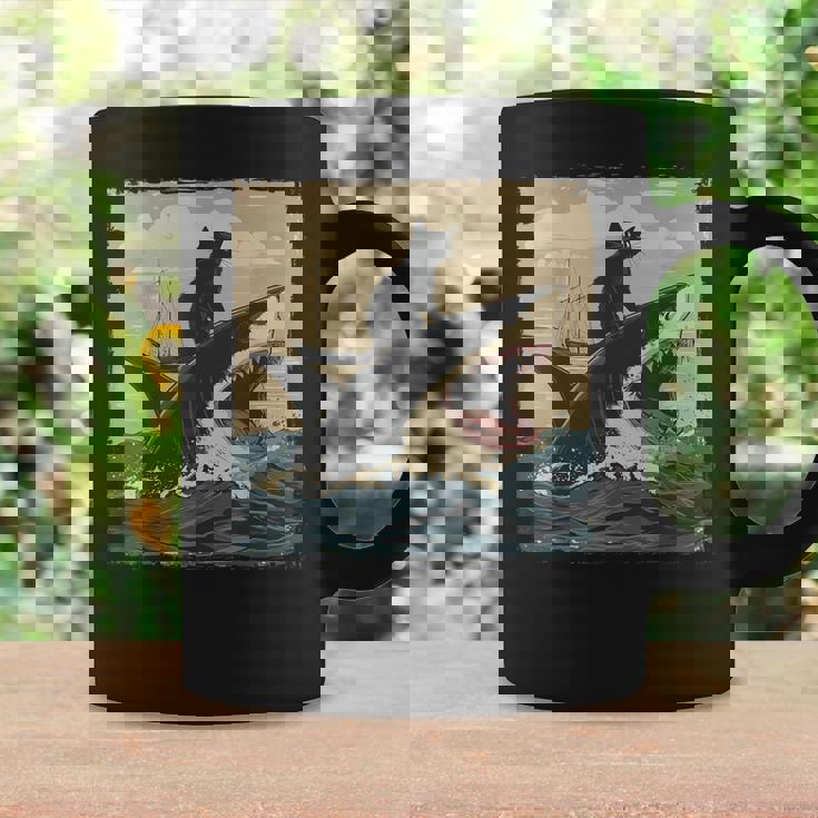 レトロ 猫 噛む サメ ユーモラス 猫 駄洒落 ミーム 猫s サメ コーヒーマグ ギフトのアイデア