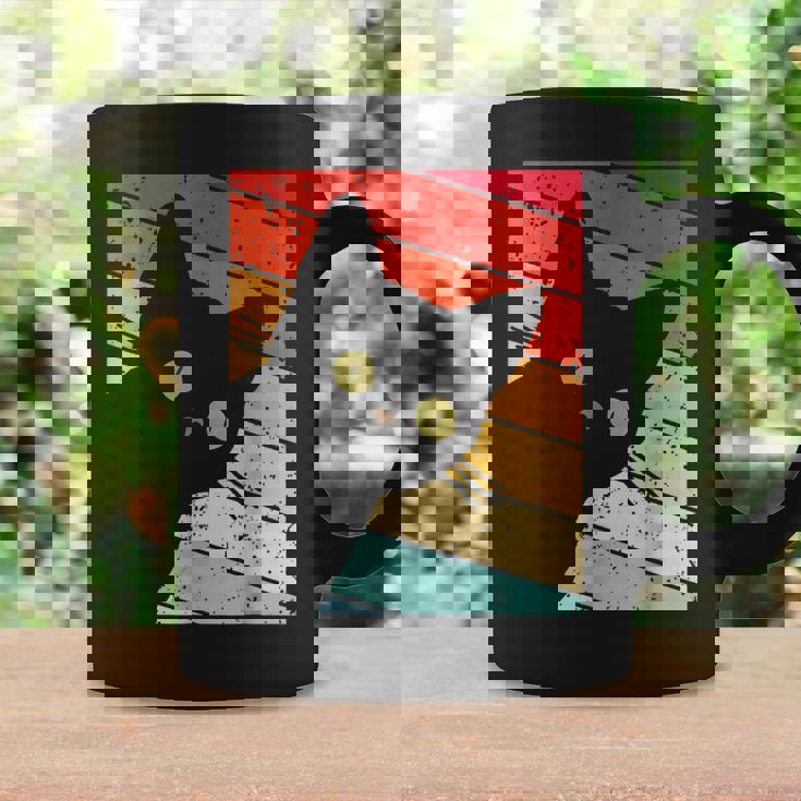 レトロな黒猫、ヴィンテージスタイルの黒猫。 コーヒーマグ ギフトのアイデア