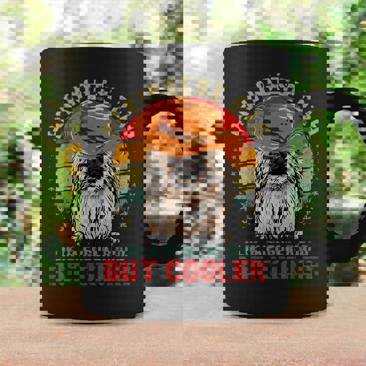 ヴィンテージ レトロ ペキニーズパパ Like Regular Dad But Cooler コーヒーマグ ギフトのアイデア