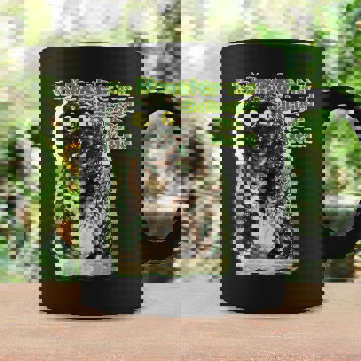 世界に挑んだヴィンテージクラシックホラーモンスター コーヒーマグ ギフトのアイデア