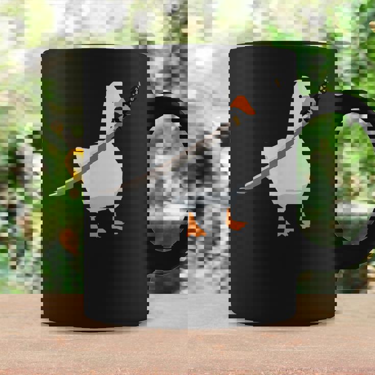 刀を持ったアヒルと剣を持つアヒル 刀包丁 ガチョウ コーヒーマグ ギフトのアイデア