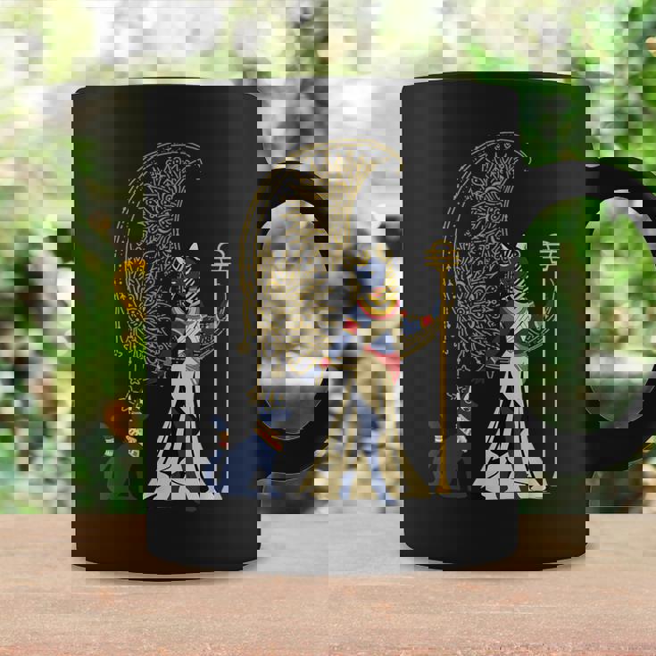 古代の典型的な猫の女神バステット エジプト 三日月 月 月 コーヒーマグ ギフトのアイデア