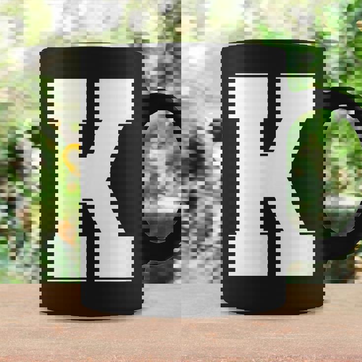 大文字 K アルファベットモノグラム イニシャル コーヒーマグ ギフトのアイデア