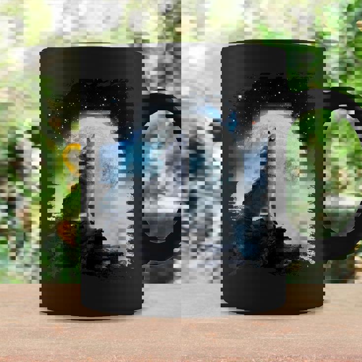 宇宙空間 オオカミ 月に遠吠えするオオカミ コーヒーマグ ギフトのアイデア