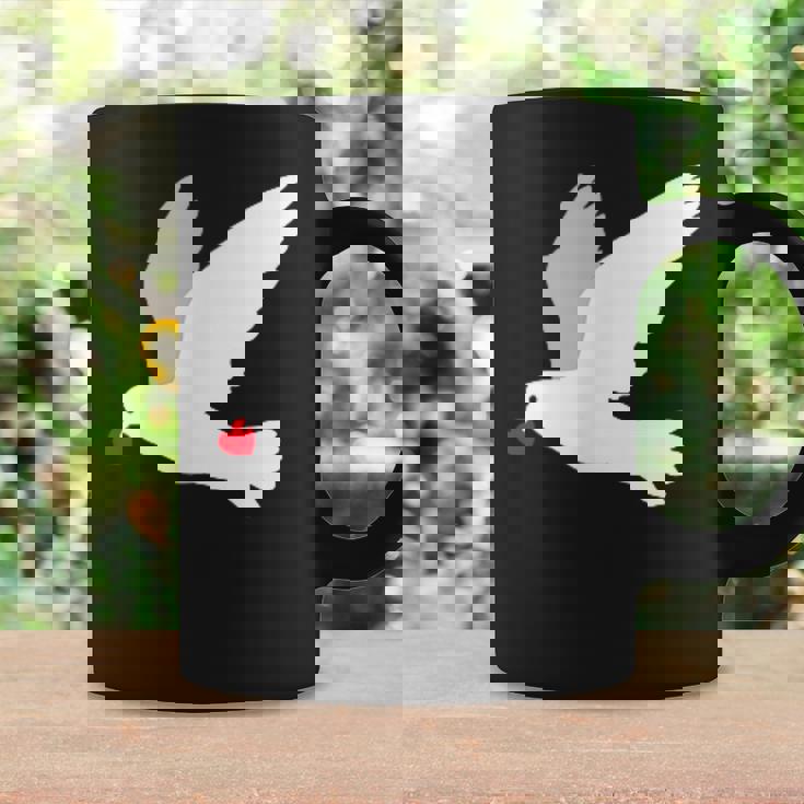 平和への愛を込めた白い鳩 コーヒーマグ ギフトのアイデア