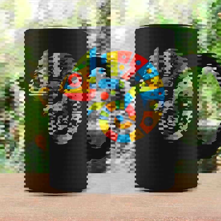 幾何学的ミニマリズム イラスト カメレオン 爬虫類 コーヒーマグ ギフトのアイデア