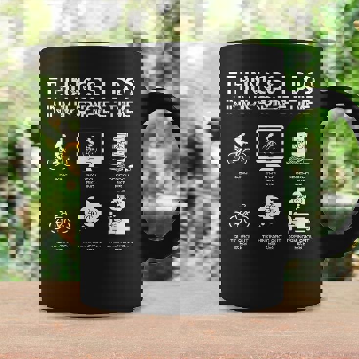 暇なときにすること面白い自転車愛好家 コーヒーマグ ギフトのアイデア