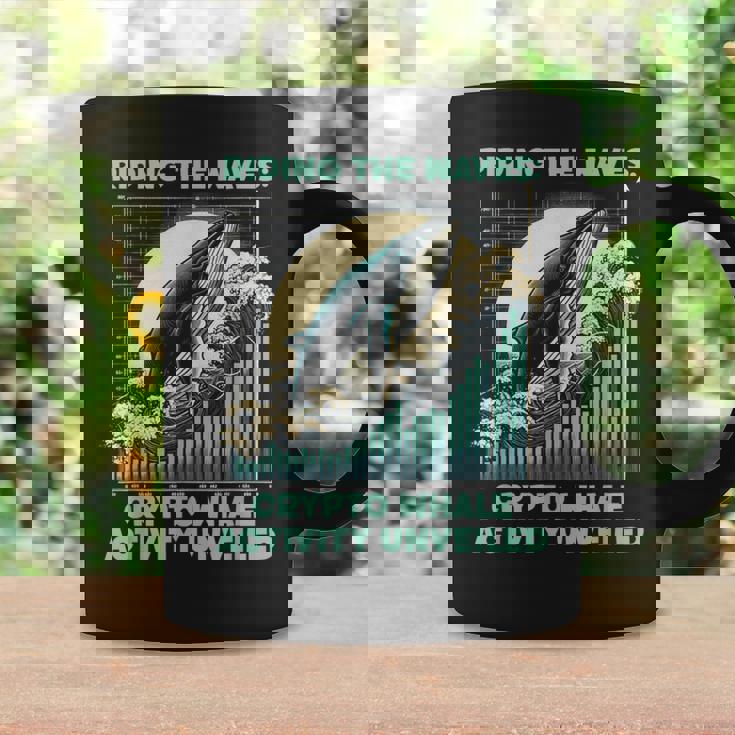 暗号通貨の波に乗るクジラの活動仮想通貨 コーヒーマグ ギフトのアイデア