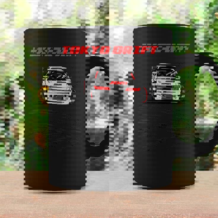 東京 ドリフトカー ジャパン ドリフトレーサー ドーナツ 運転 横向き コーヒーマグ ギフトのアイデア