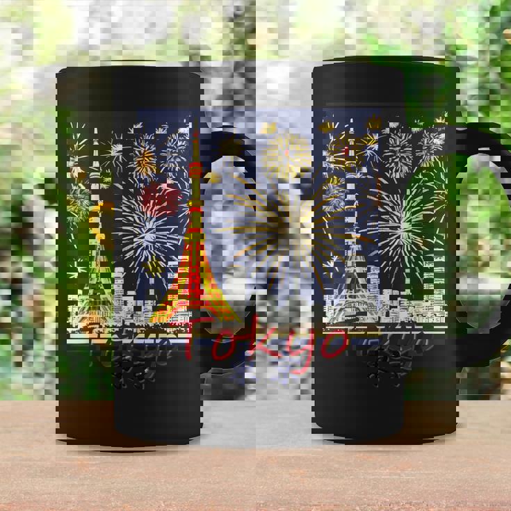 東京 東京タワーと花火大会 日本 漢字 By Kana Kanjin コーヒーマグ ギフトのアイデア