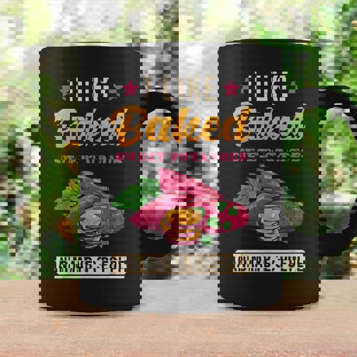 焼き芋が好きで、3人で面白いじゃがいも コーヒーマグ ギフトのアイデア