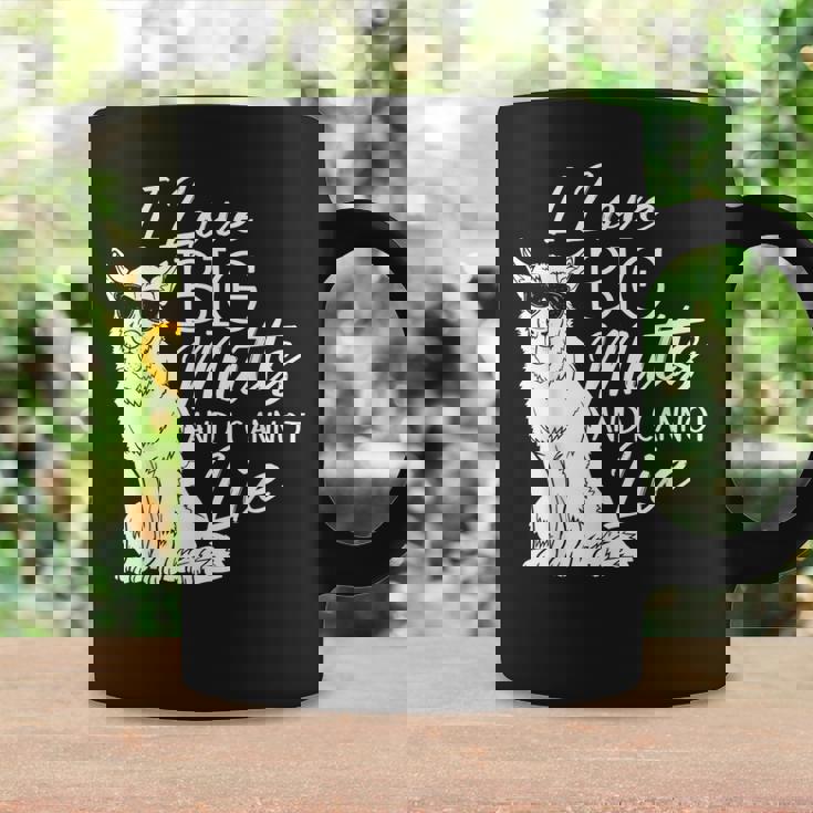 私は大きな雑種が大好きで、犬救助犬シェルターに嘘はつかない コーヒーマグ ギフトのアイデア