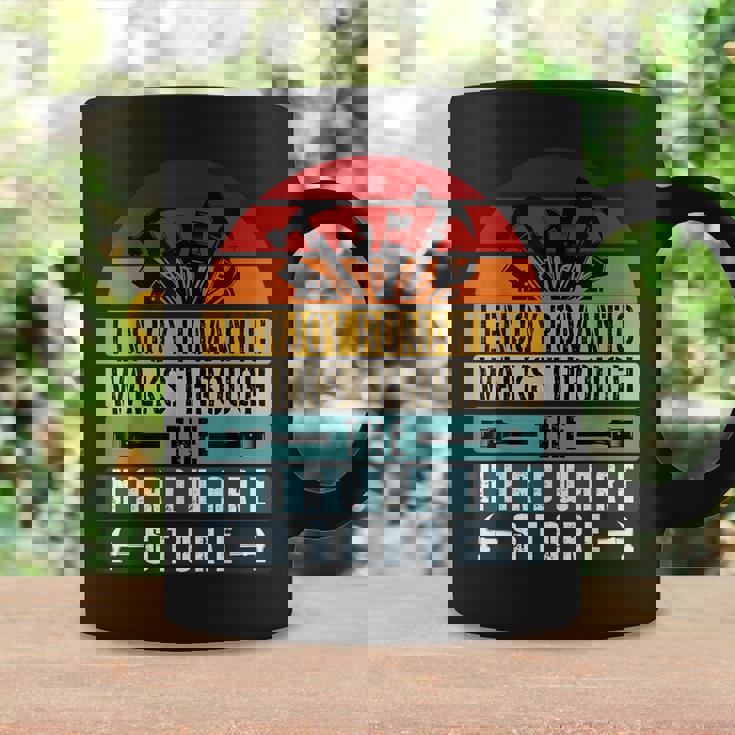 私は金物屋の男たちを長い間ロマンチックな散歩を楽しんでいます コーヒーマグ ギフトのアイデア