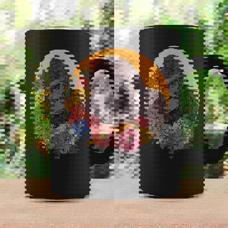 花のイラストとゴリラ コーヒーマグ ギフトのアイデア