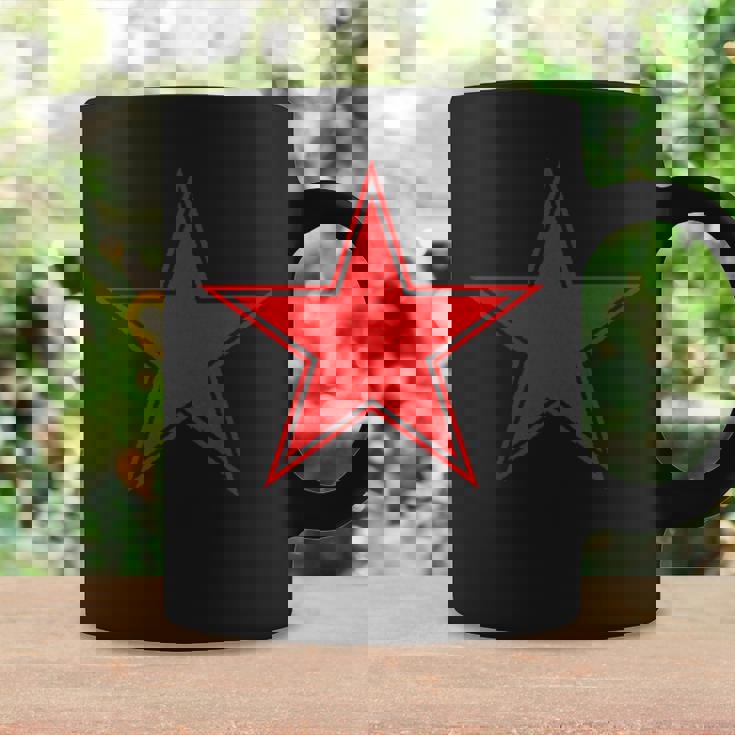 赤い星シャツ コーヒーマグ ギフトのアイデア