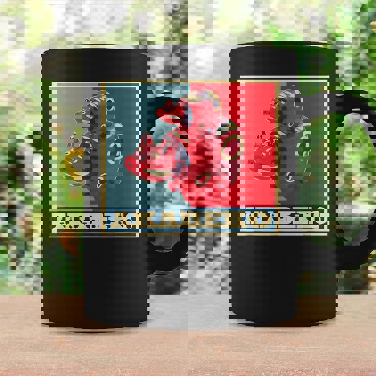 赤べこ 面白いtシャツ 牛 ウシ 福島県 会津 メンズ おもしろ グッズ 面白い 服 ネタ 日本 名産 コーヒーマグ ギフトのアイデア