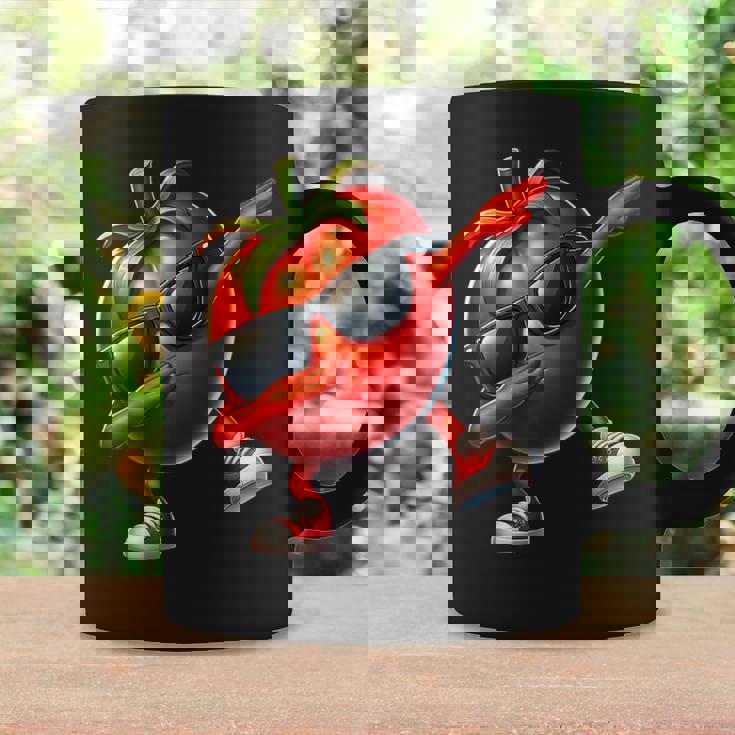 軽くたたくトマト ダンシング 軽くたたくトマト フルーツ コーヒーマグ ギフトのアイデア