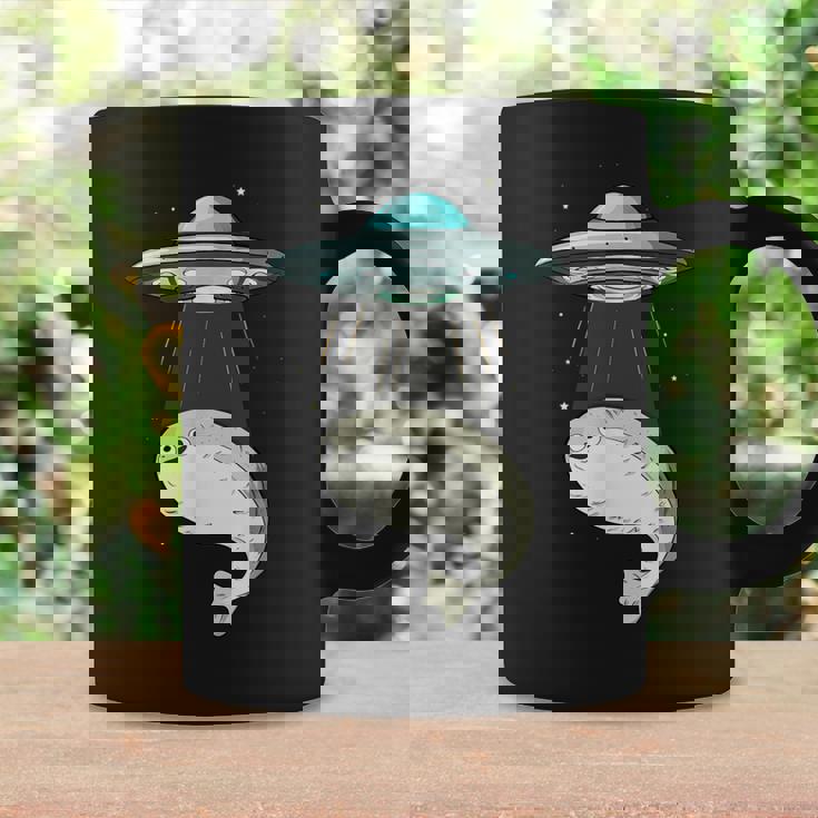 面白いサカバンバスピス フィッシュミーム Ufo アブダクション コーヒーマグ ギフトのアイデア