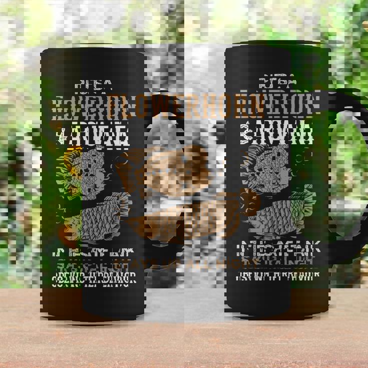 面白いフラワーホーンとアロワナのデザイン 魚族館 コーヒーマグ ギフトのアイデア