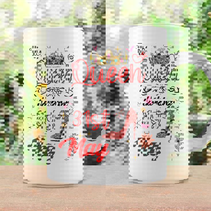 5月31日 誕生日 この女王は5月31日に生まれました コーヒーマグ ギフトのアイデア