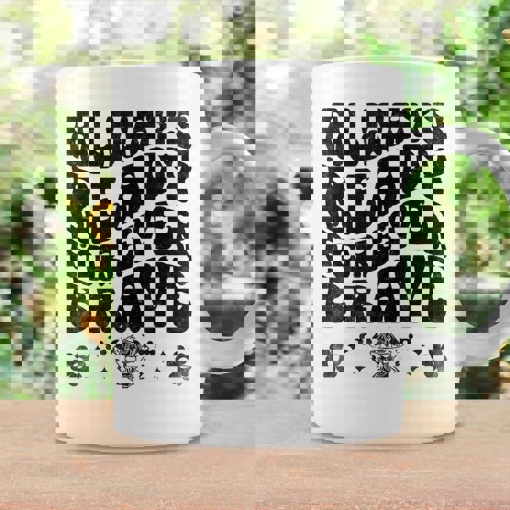 Always Ready Forever Brave 消防士 消防士 コーヒーマグ ギフトのアイデア