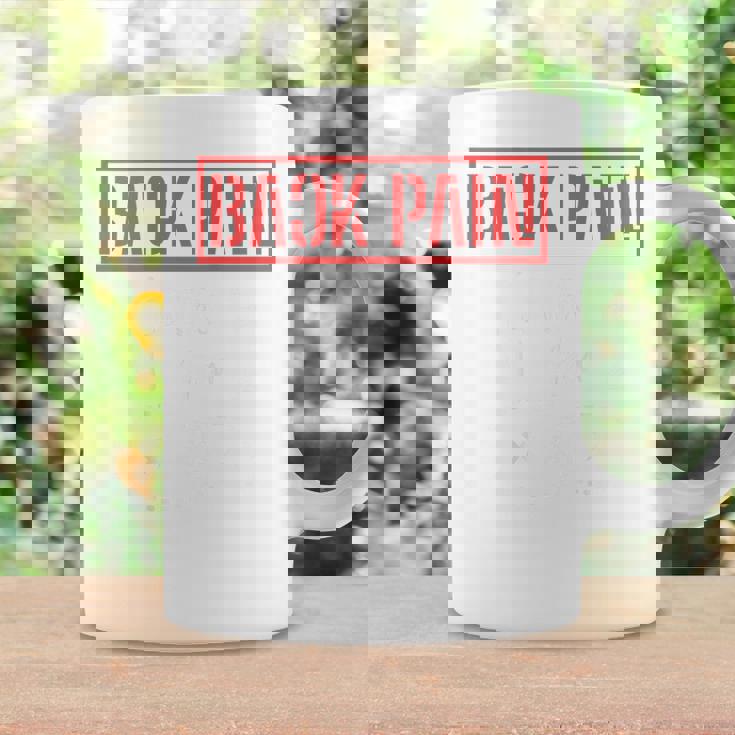 Back Pain In This Area On The Back コーヒーマグ ギフトのアイデア