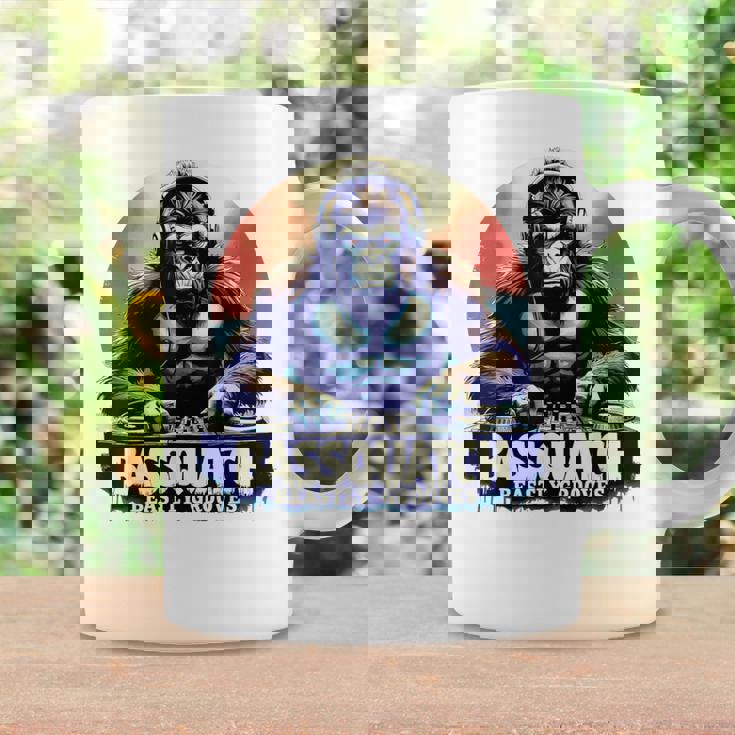 Bassquatch 音楽愛好家のためのサスカッチdjデザイン コーヒーマグ ギフトのアイデア