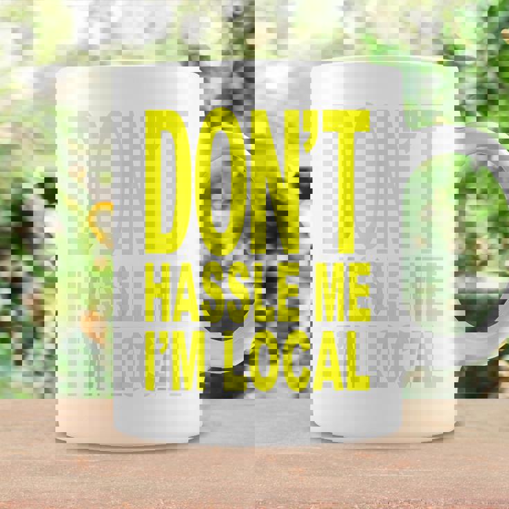 Don't Hassle Me I'm Local Fromurf ドキュメンタリー映画 コーヒーマグ ギフトのアイデア